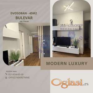 L U X namešten stan u novoj zgradi blizu Futoške pijace!